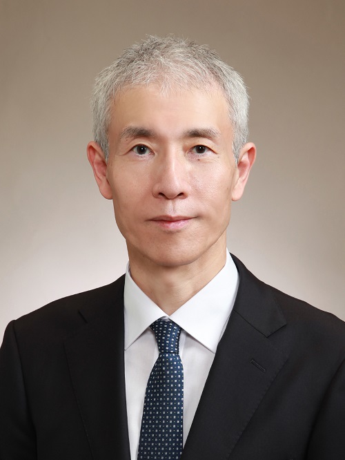 情報科学研究科長 張山 昌論 